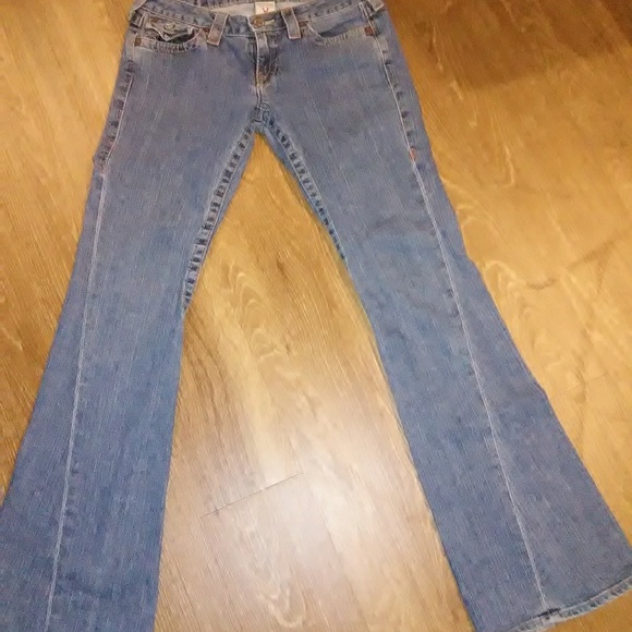 Jean - Picture 3 of 4